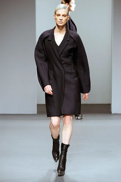Look 5